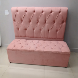 Conjunto de Cabeceira com Puff Baú para Cama de Casal